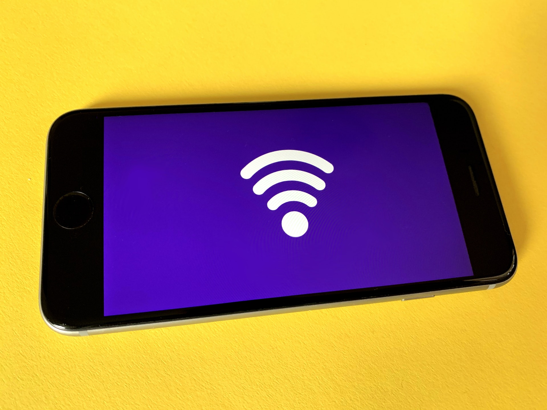 Portable WiFi vs. Mobile Hotspot: What’s the Difference?