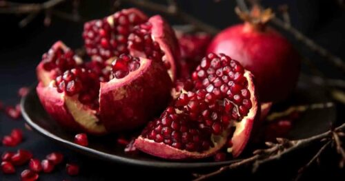 can i eat pomegranate at night